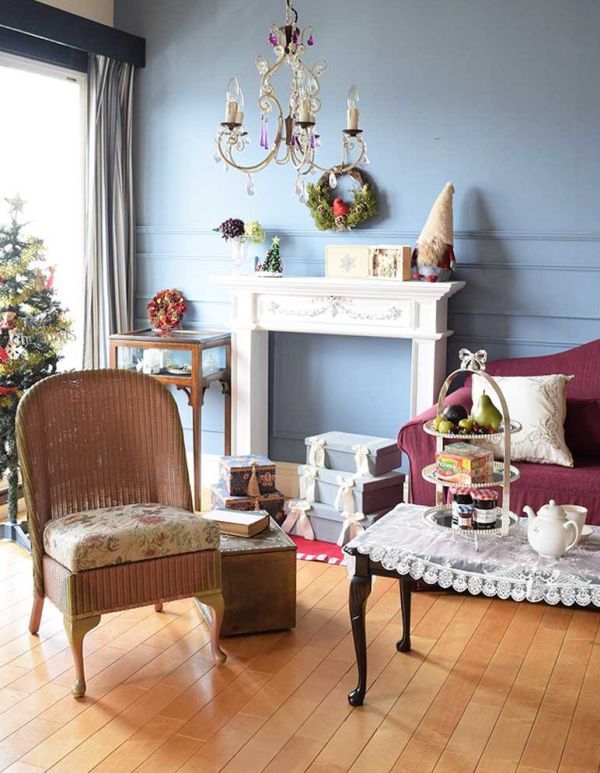 英国アンティークのおしゃれな収納箱、船の模様が入ったブラスボックス