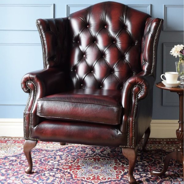 チェスターフィールド | アンティーク家具、チャーチチェアの販売