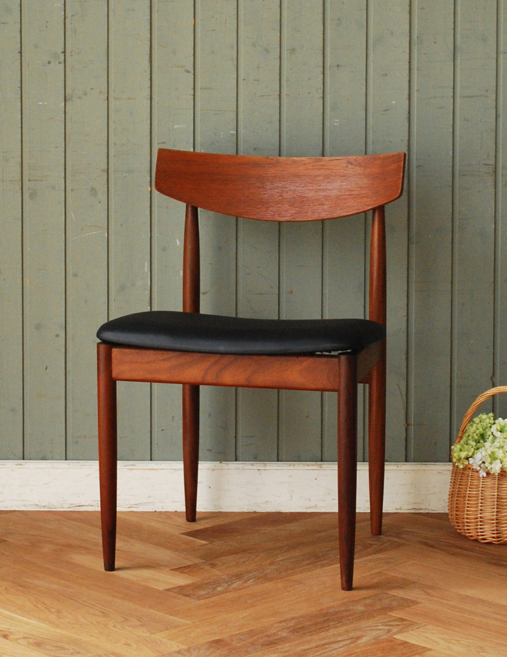 ビンテージの北欧椅子、G-planのダイニングチェア(x-390-c