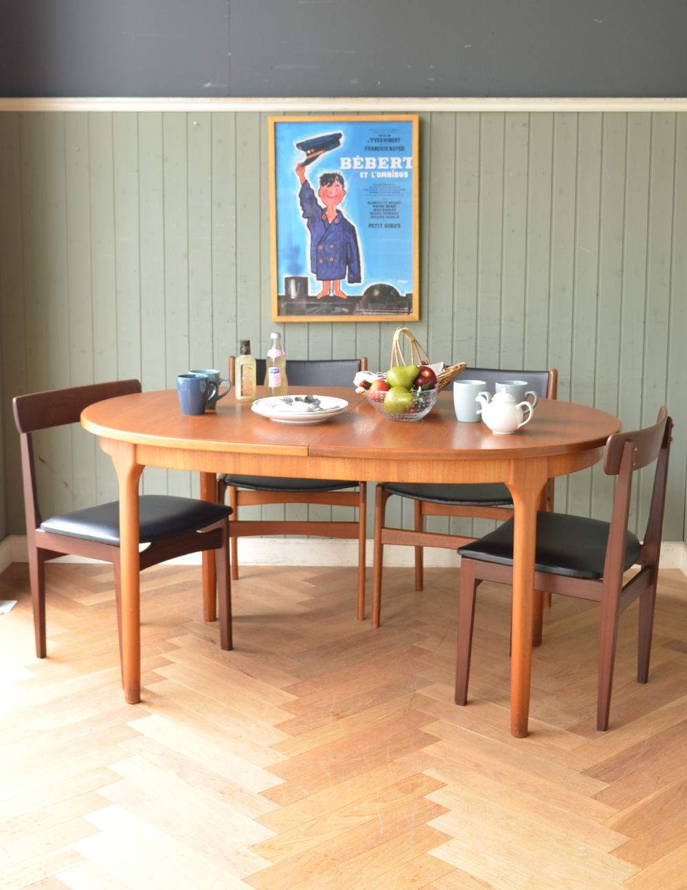 マッキントッシュ社のヴィンテージダイニングテーブル(x-749-f