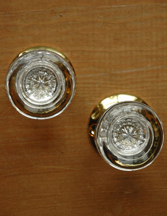 アンティーク風ドアの取っ手・お洒落なガラスのドアノブ （ラッチ