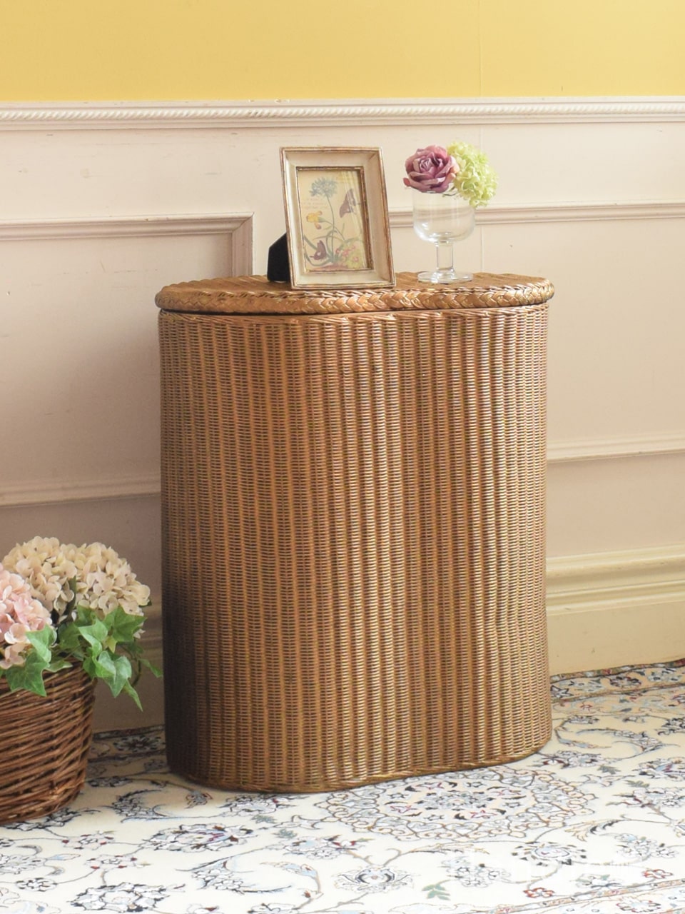 イギリスのおしゃれなソーイングボックス、持ち運び出来るアンティーク