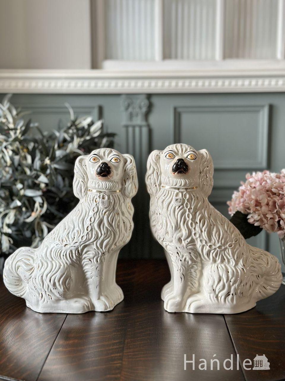 ビクトリアン期に流行したマントルピースに乗せた置物、大きな目の