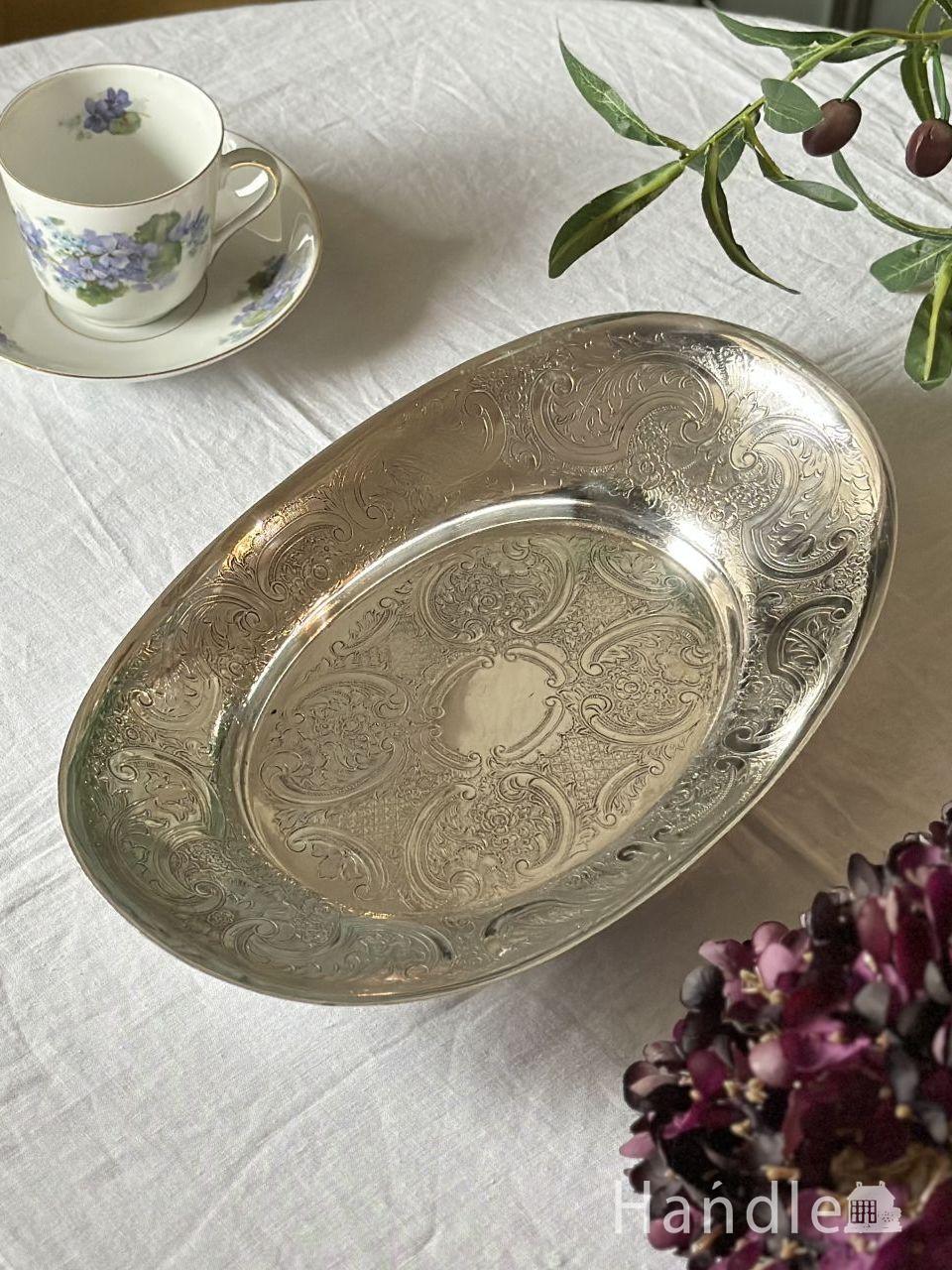 アンティークガラスの美しいプレート、イギリスから届いたアンバー色の