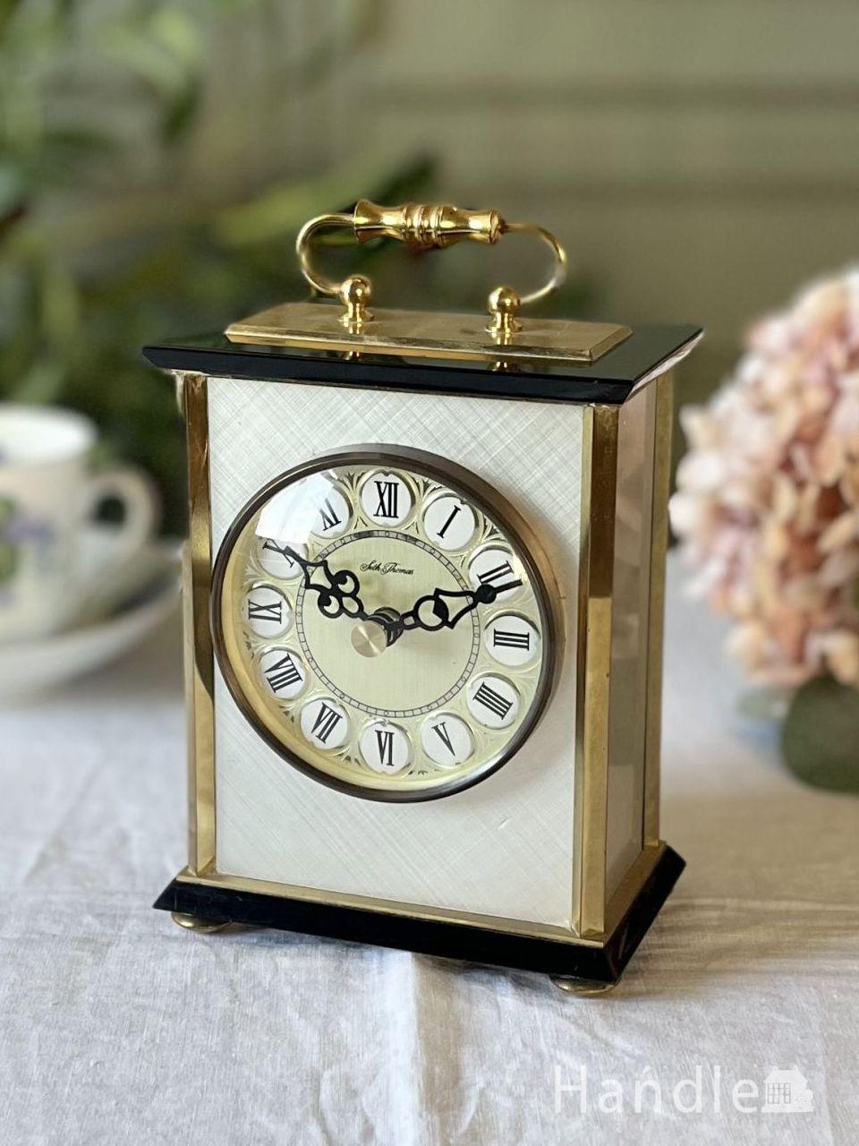 フランスで見つけた傘立て、傘の形をしたアンティークのアンブレラ