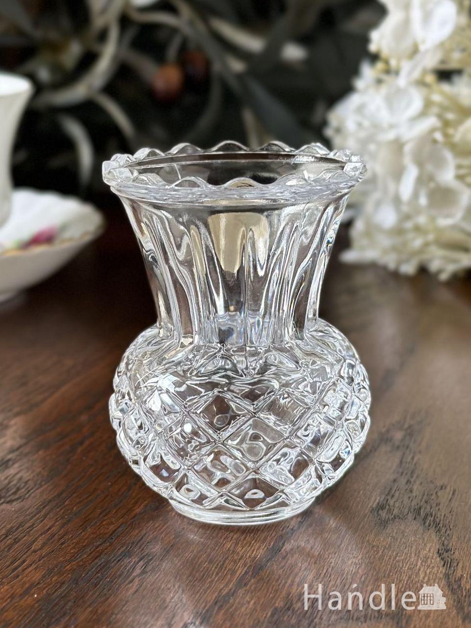 フランスのビンテージフラワーベース、クリスタルダルク社の小さな花瓶