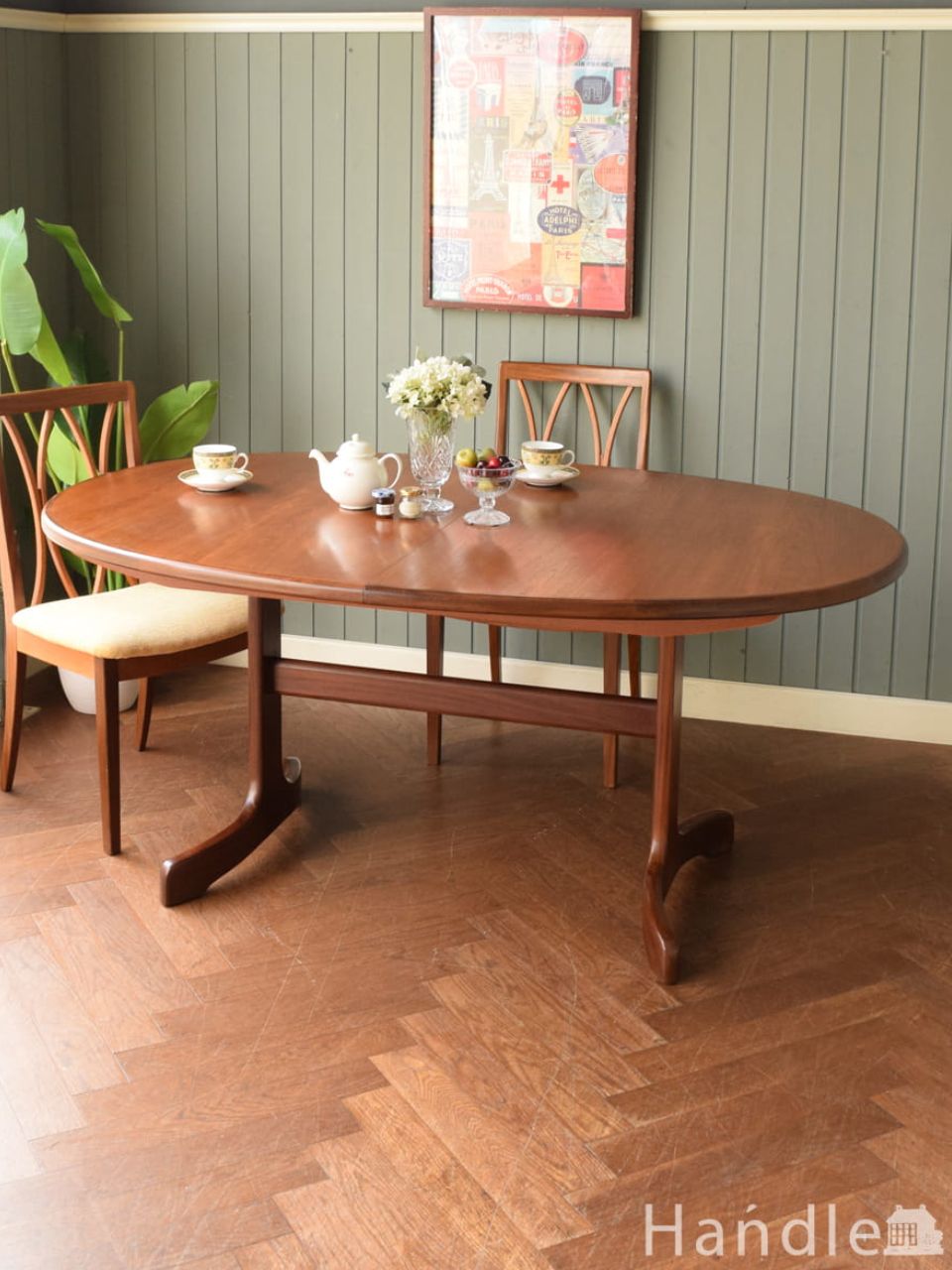 イギリスで見つけた伸長式のテーブル、アンティークのゲートレッグ