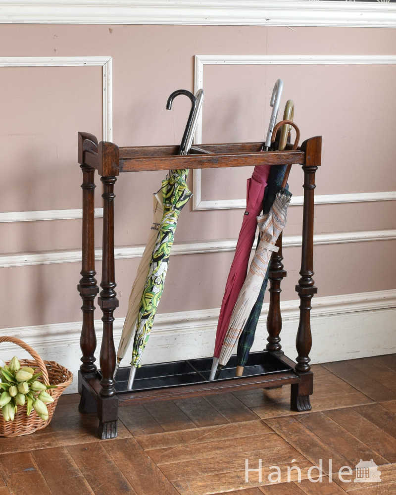 英国アンティークのおしゃれな傘立て、オーク材のステッキスタンド(q