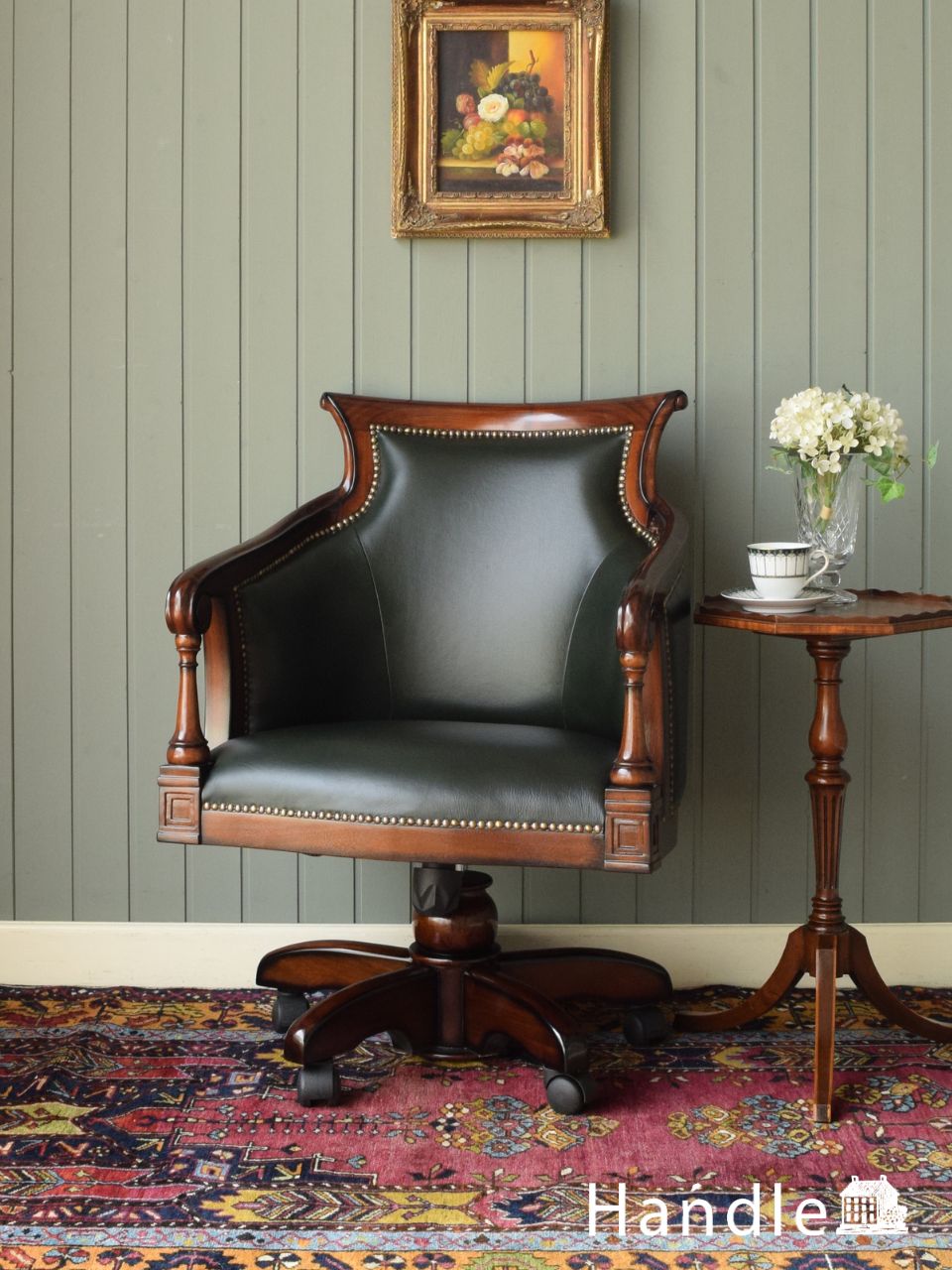 フランスから届いたアンティーク調の椅子、シャビーシックでおしゃれな