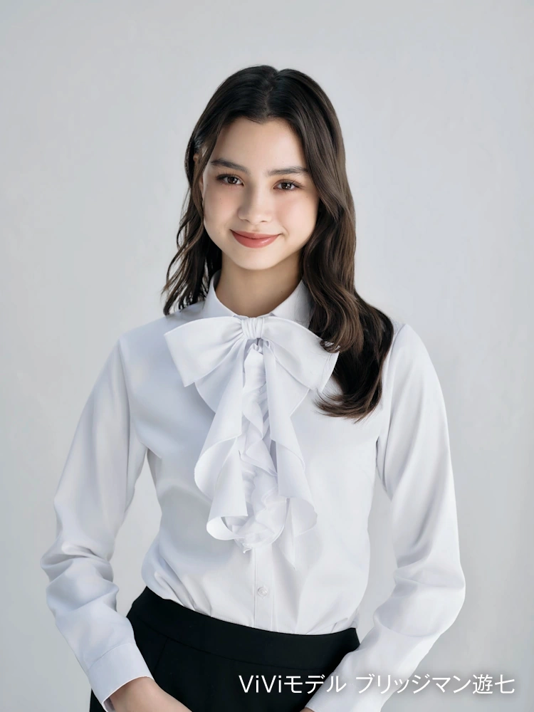 ホワイト 【4WAYフリル＆リボン付】長袖 ブラウス スキッパー 形態安定