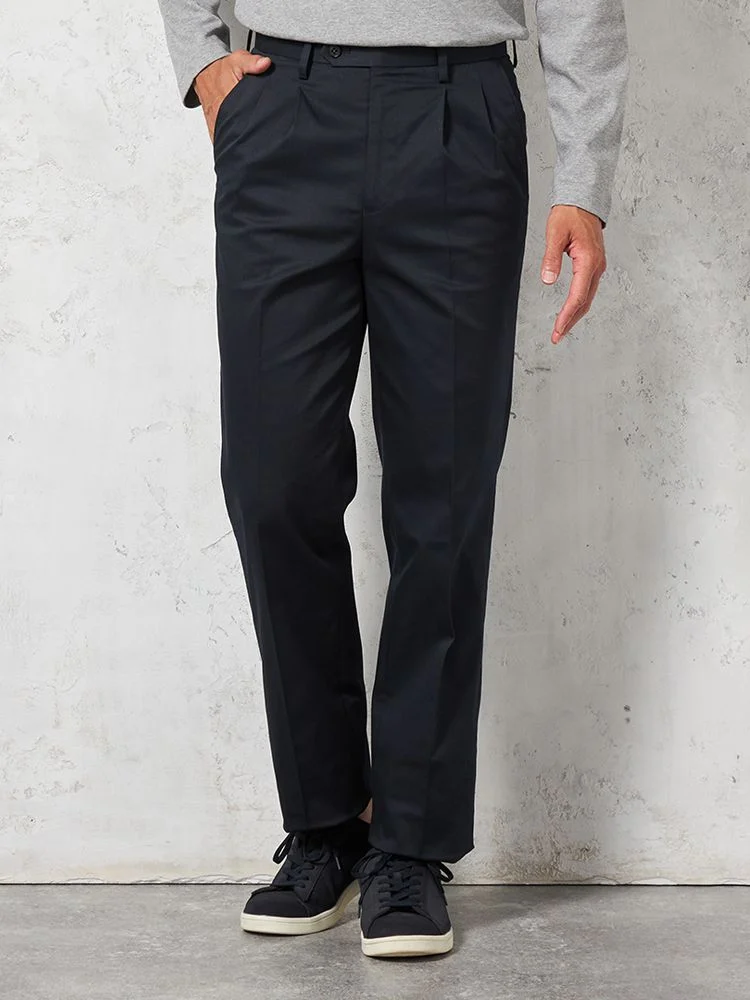 C．グレー 【ツータック】チノパン 折り目加工 無地 カジュアルパンツ