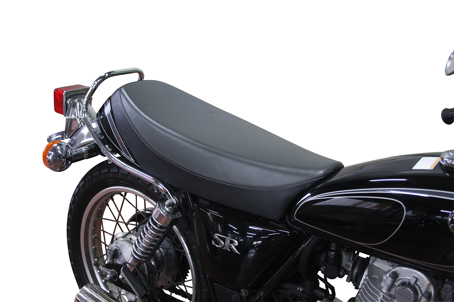 SR400/500 カスタムシートカバー ブラック/スムース | オートバイの