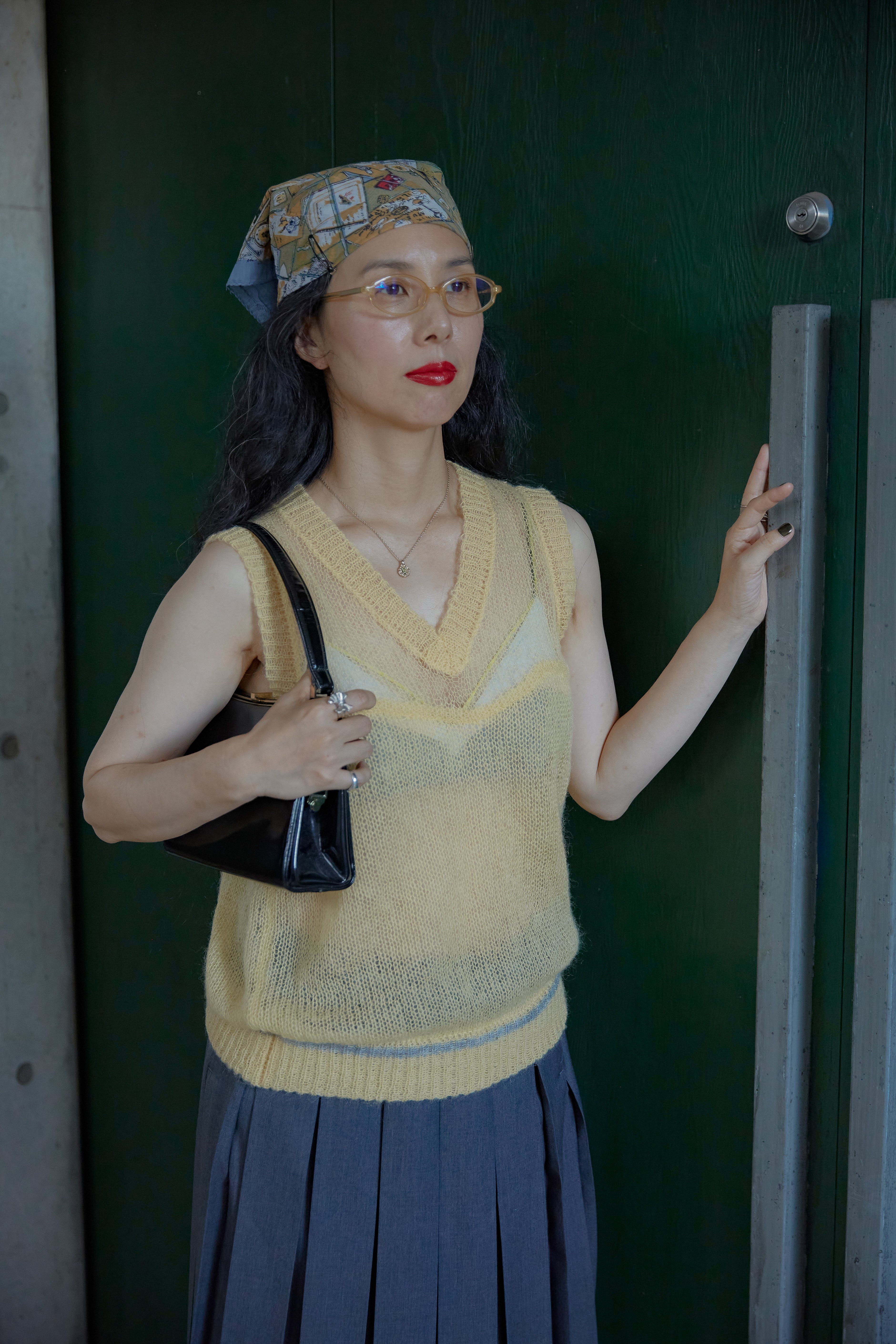 Bookworm's knit vest – HEAP