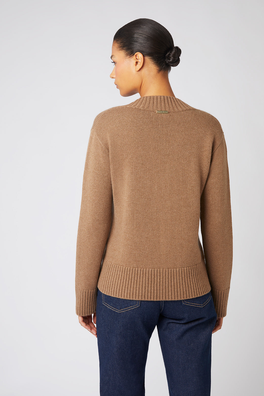 Camel Cortina V Neck Jumper – Heidi Klein