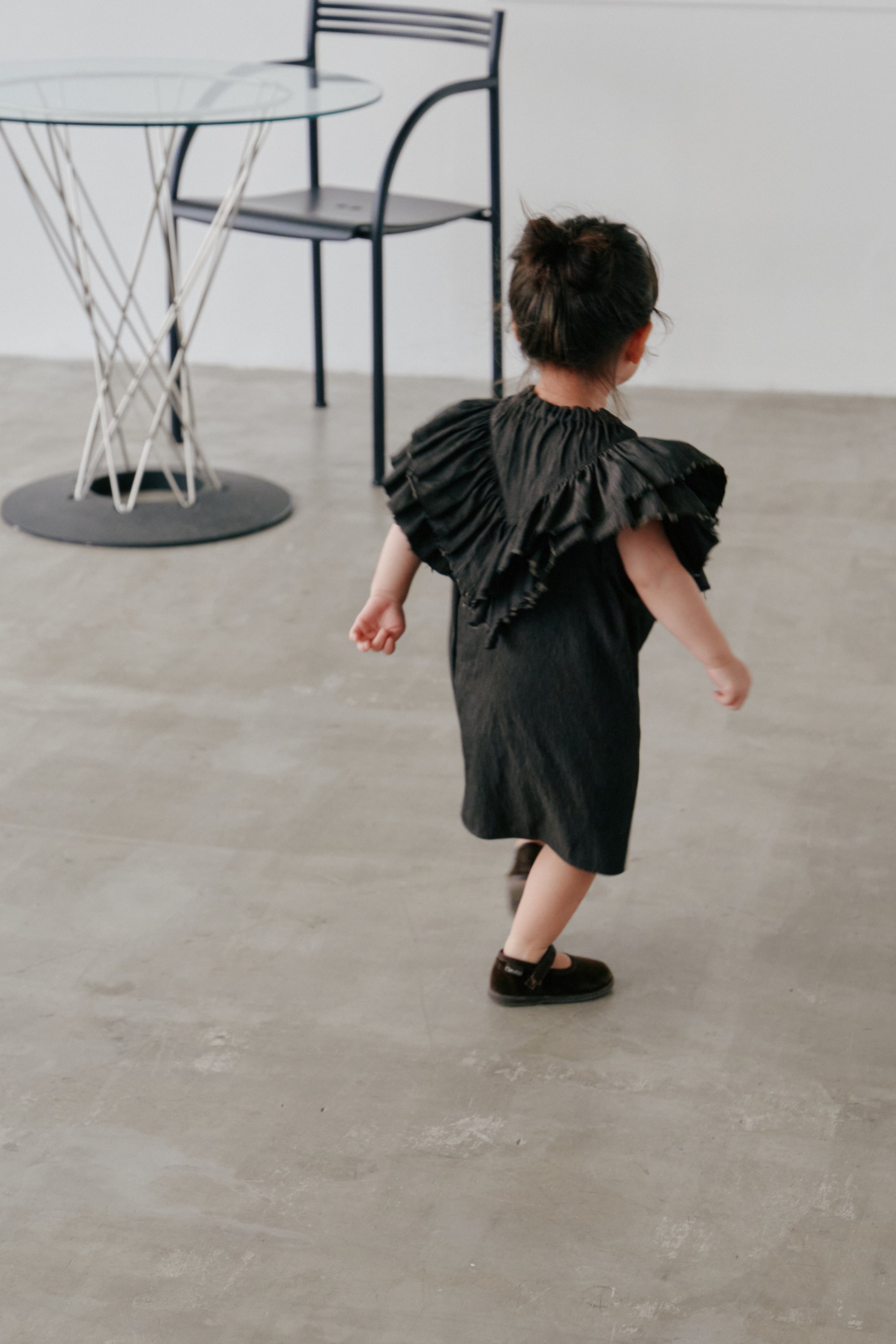 volume ruffle tops kids - Hella (ヘラ）公式通販サイト