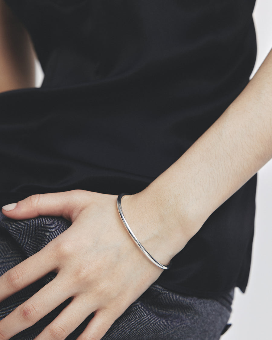 ICE BANGLE 101 – h'eres