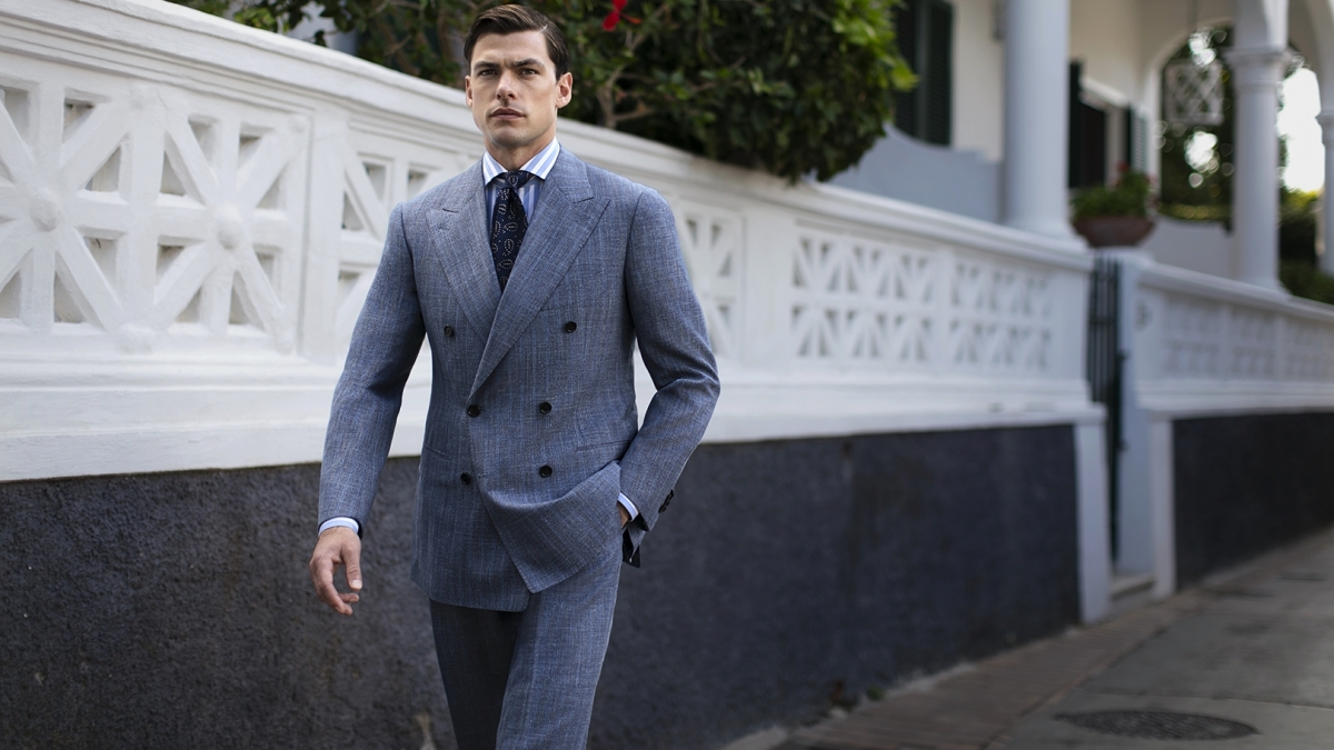 イタリア・ナポリ発の【Cesare Attolini】によるスーツ・ジャケット