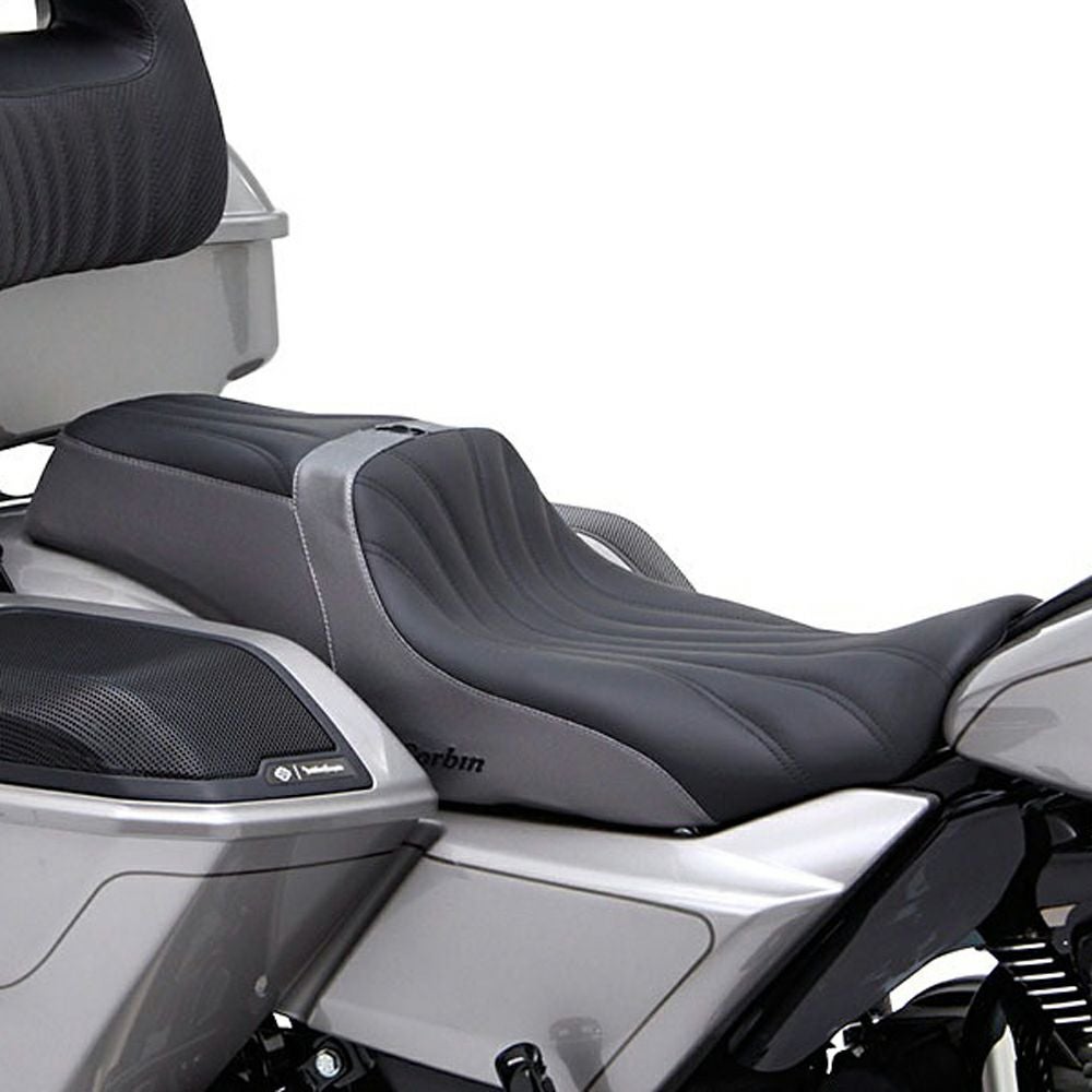 コルビン ハーレー 2024以降 ロードグライド、ストリートグライド シート