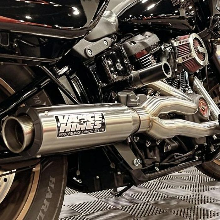 000000105500-01.jpg?size=m&w=