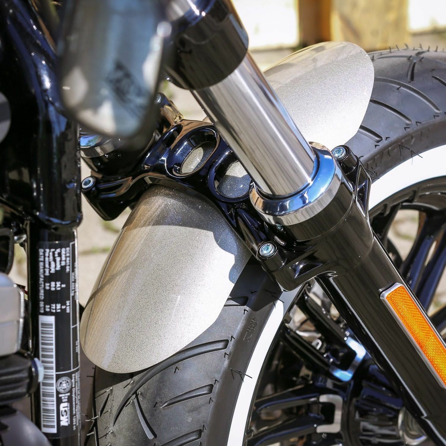 000000101615-01.jpg?size=l&w=