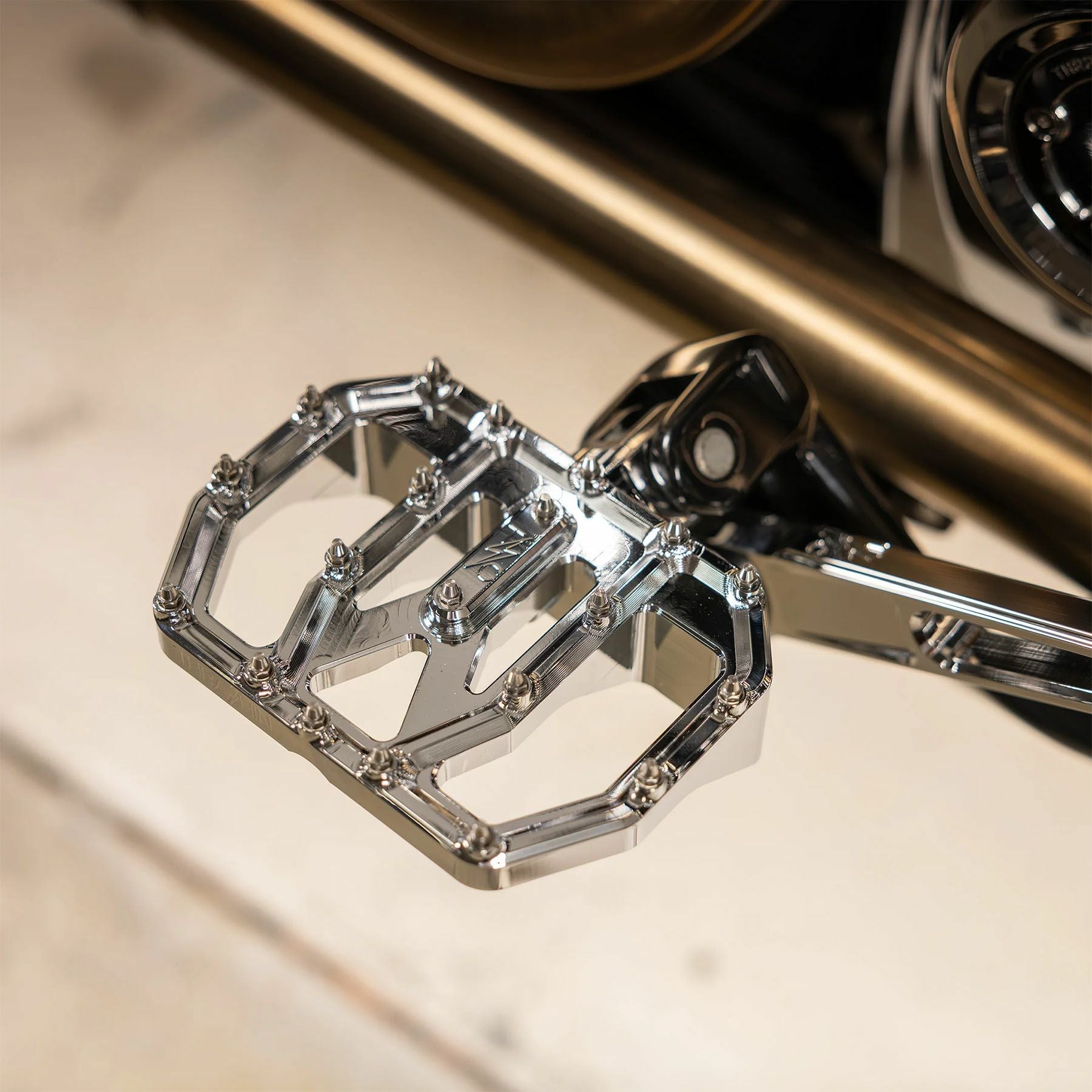 スポーツスター ミニ・フットボード｜ハーレーカスタムパーツ専門店