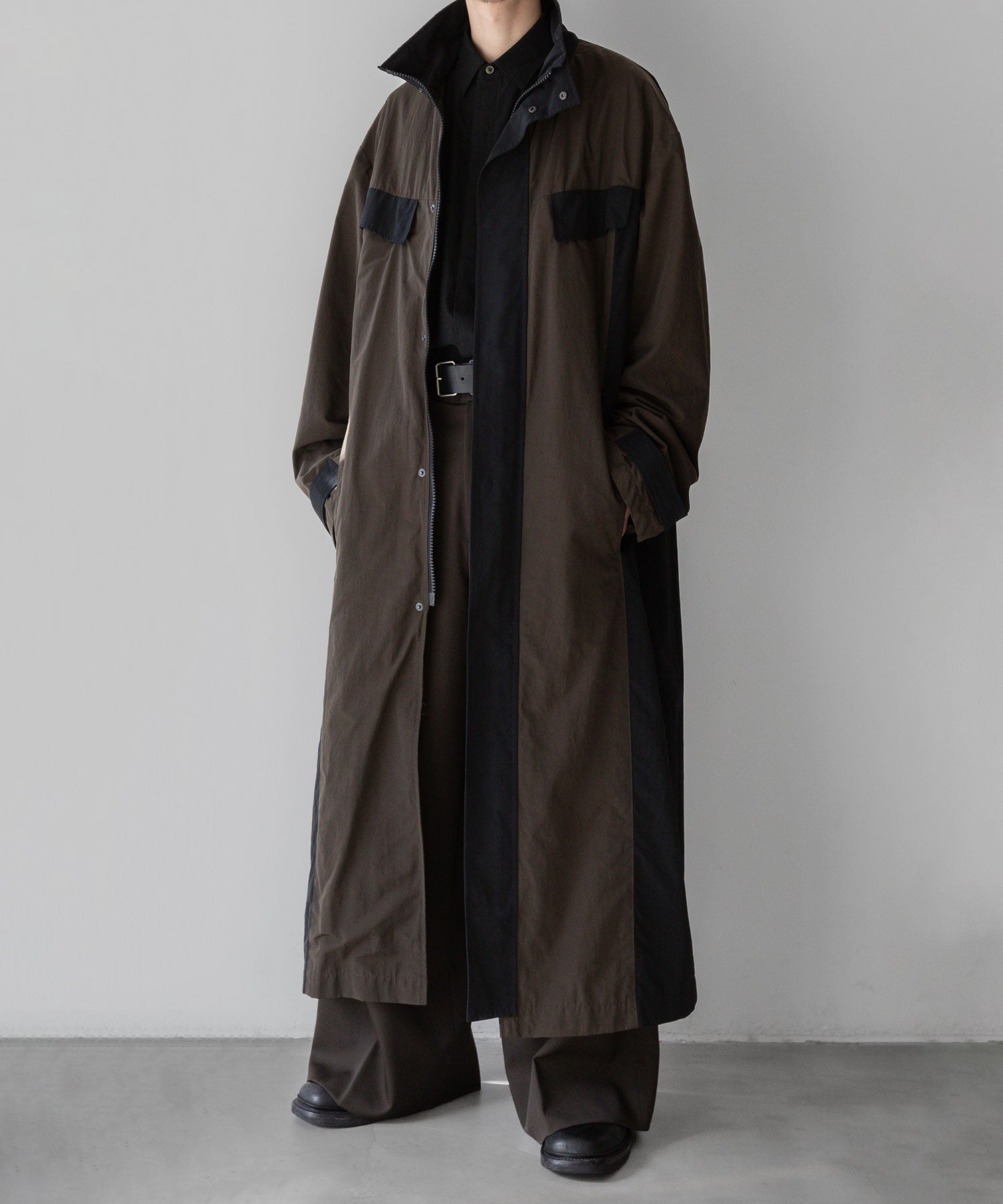 stein / シュタイン】MAXI-LENGTH STAND COLLAR COAT - MILITARY KHAKI