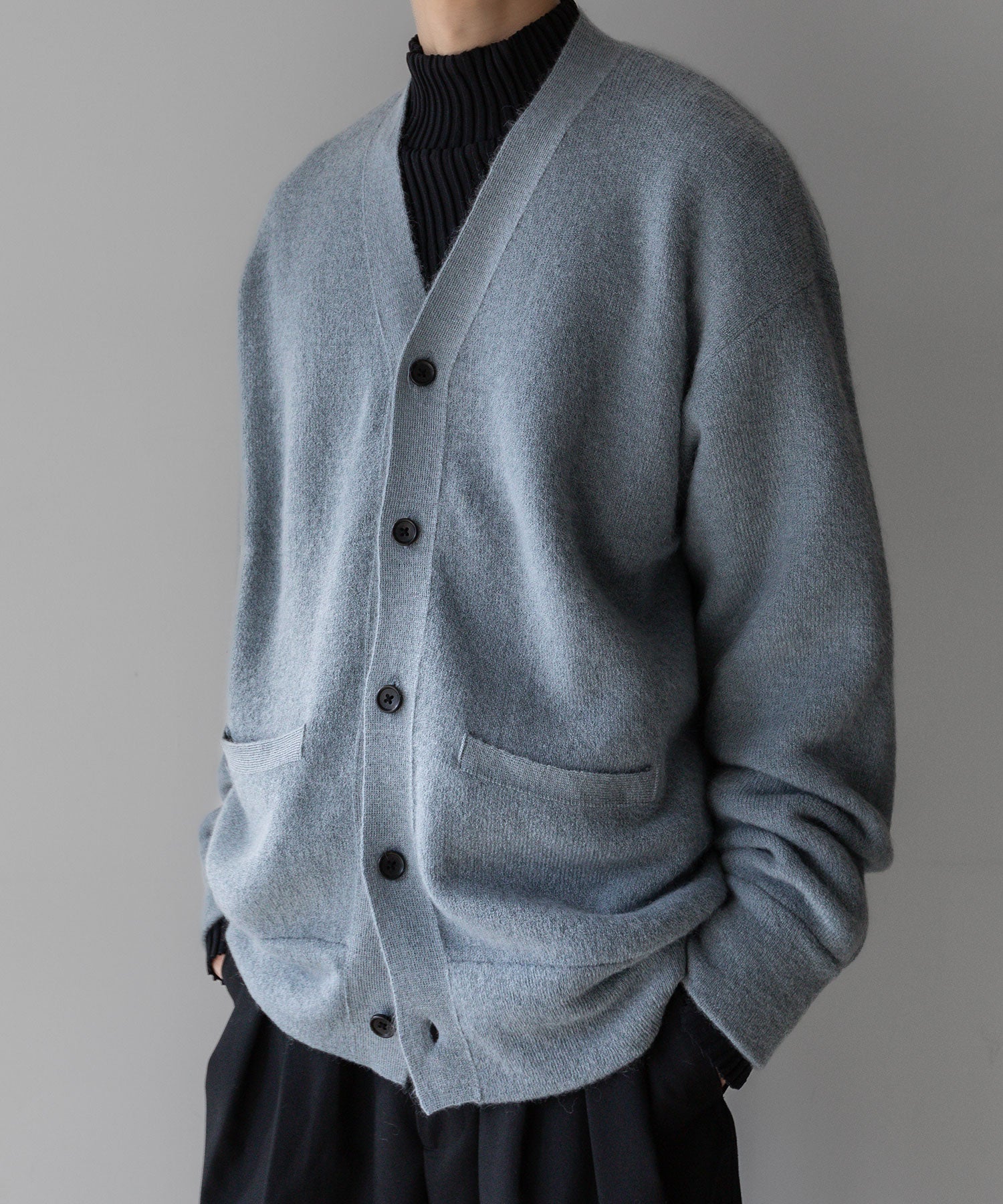 stein / シュタイン】EXTRA FINE KID MOHAIR CARDIGAN - BLUE GREY