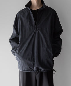 stein / シュタイン】WINDPROOF NYLON HALF ZIP PULLOVER - BLACK
