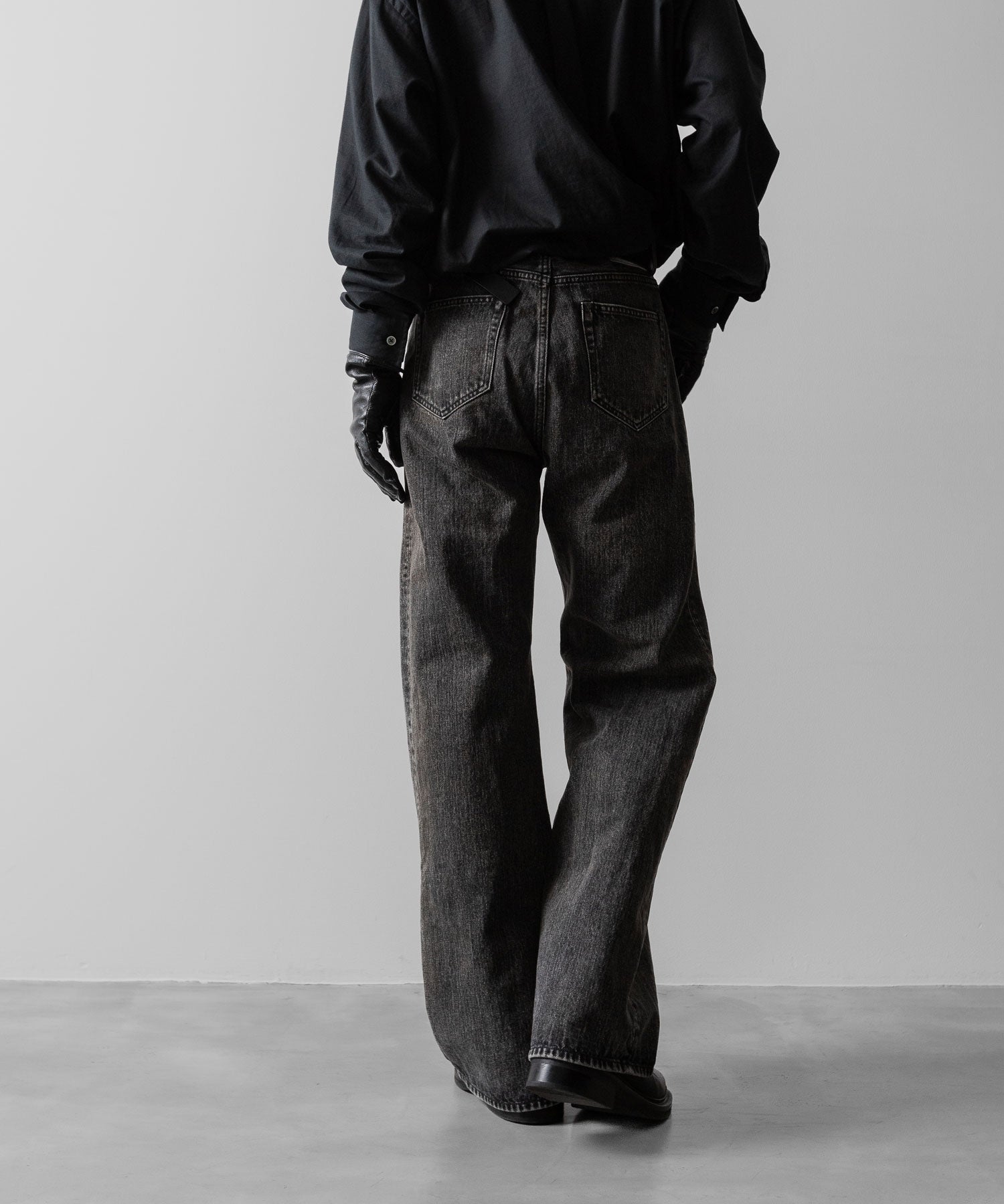 ssstein / シュタイン】DEFORMED FLARE VINTAGE DENIM JEANS - BLACK