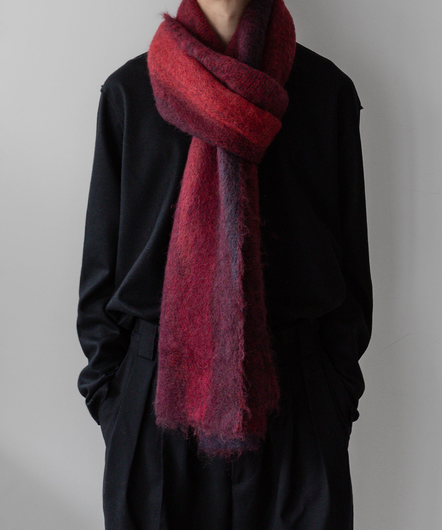 stein / シュタイン】GRADATION MOHAIR MUFFLER - RED | 公式通販