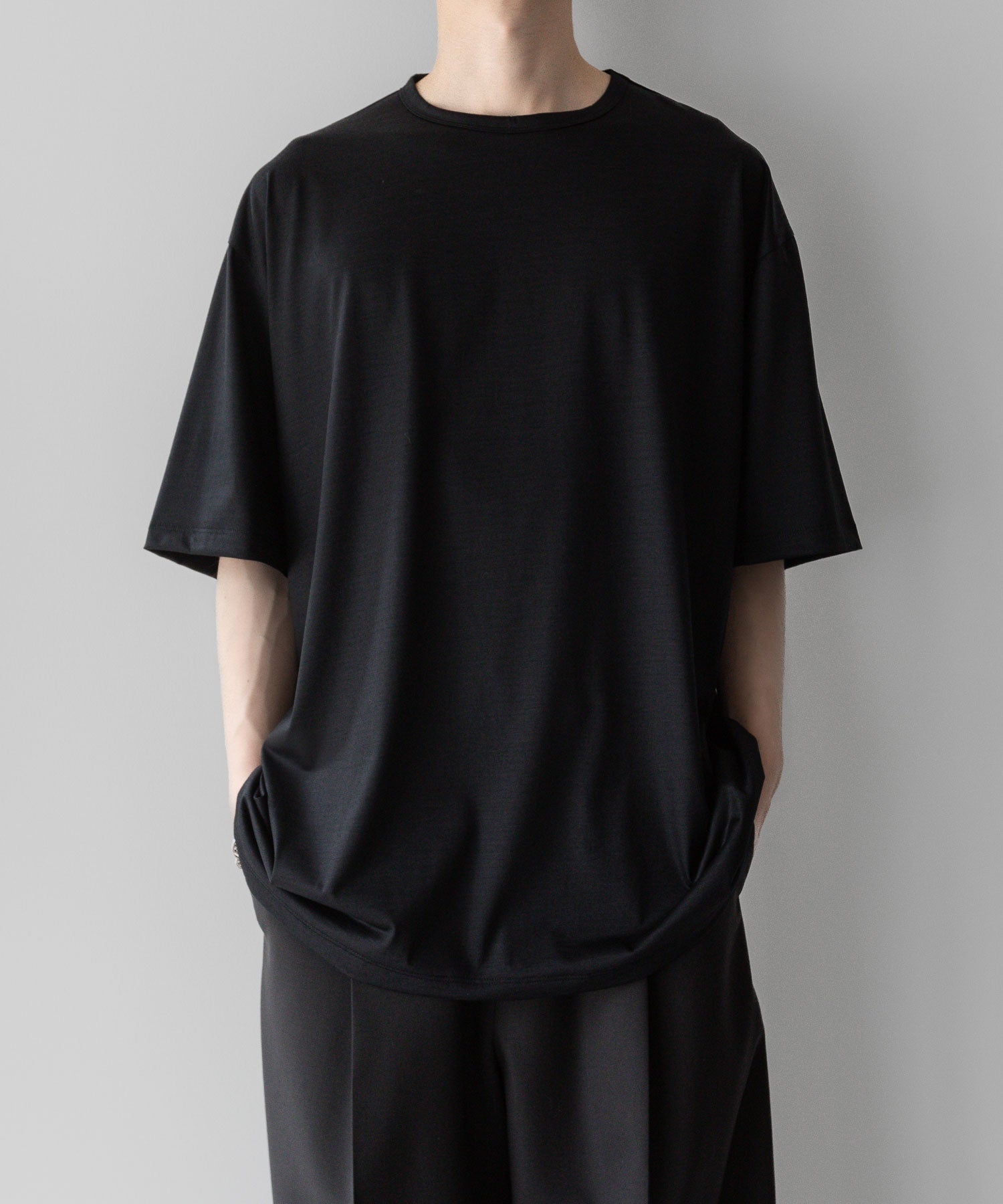 KANEMASA PHIL.】36G WOOL SILKY TEE - BLACK | 公式通販サイト
