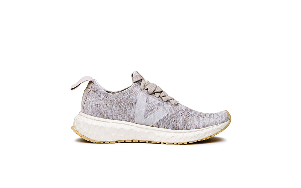 Rick Owens、仏シューズブランドVEJAとのコラボスニーカー発売