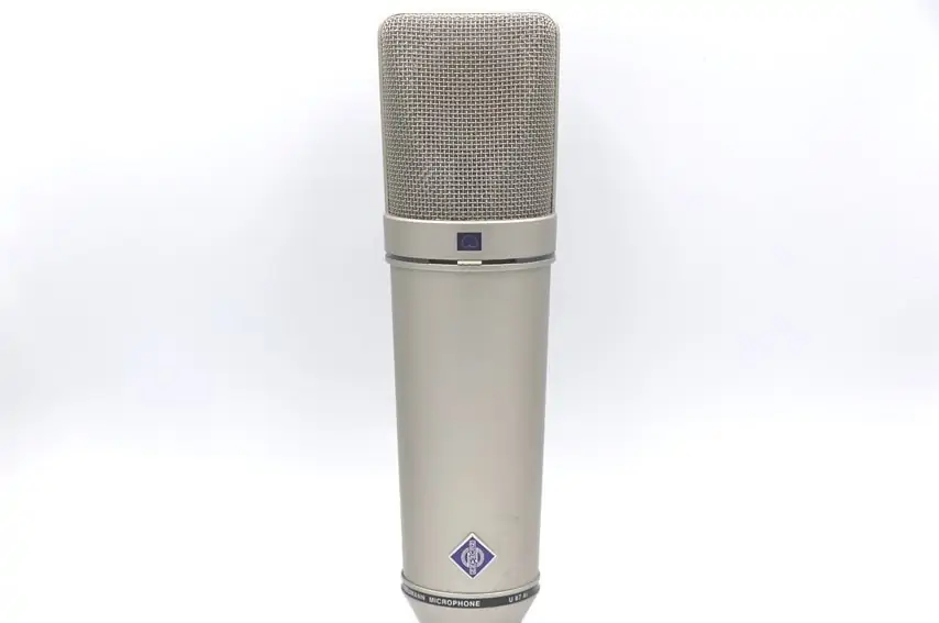 NEUMANN U 87Aiをレビュー。レコーディングスタジオで定番の有名