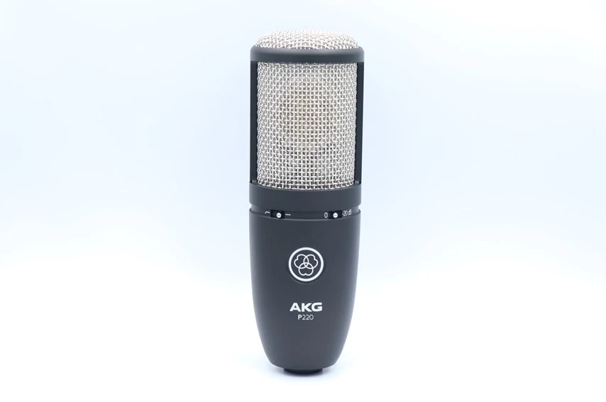 AKG P170をレビュー。楽器の録音に適したスティック型コンデンサー