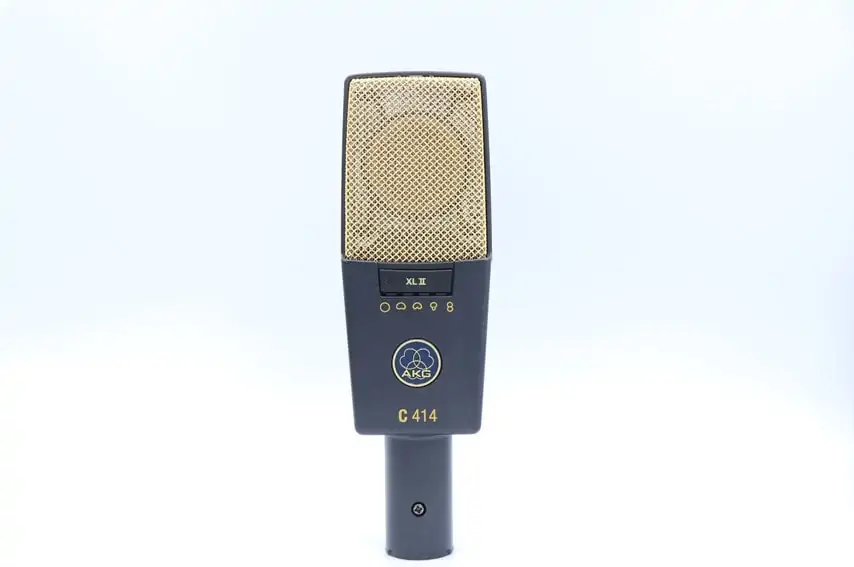 AKG C214をレビュー。DTMで定番の使いやすい人気のコンデンサーマイク