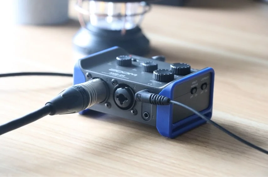 ZOOM AMS-22をレビュー。手のひらサイズで多機能なオーディオ