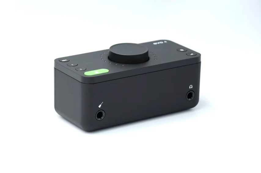 AUDIENT evo 4をレビュー。コンパクトで音も良いハンディサイズの