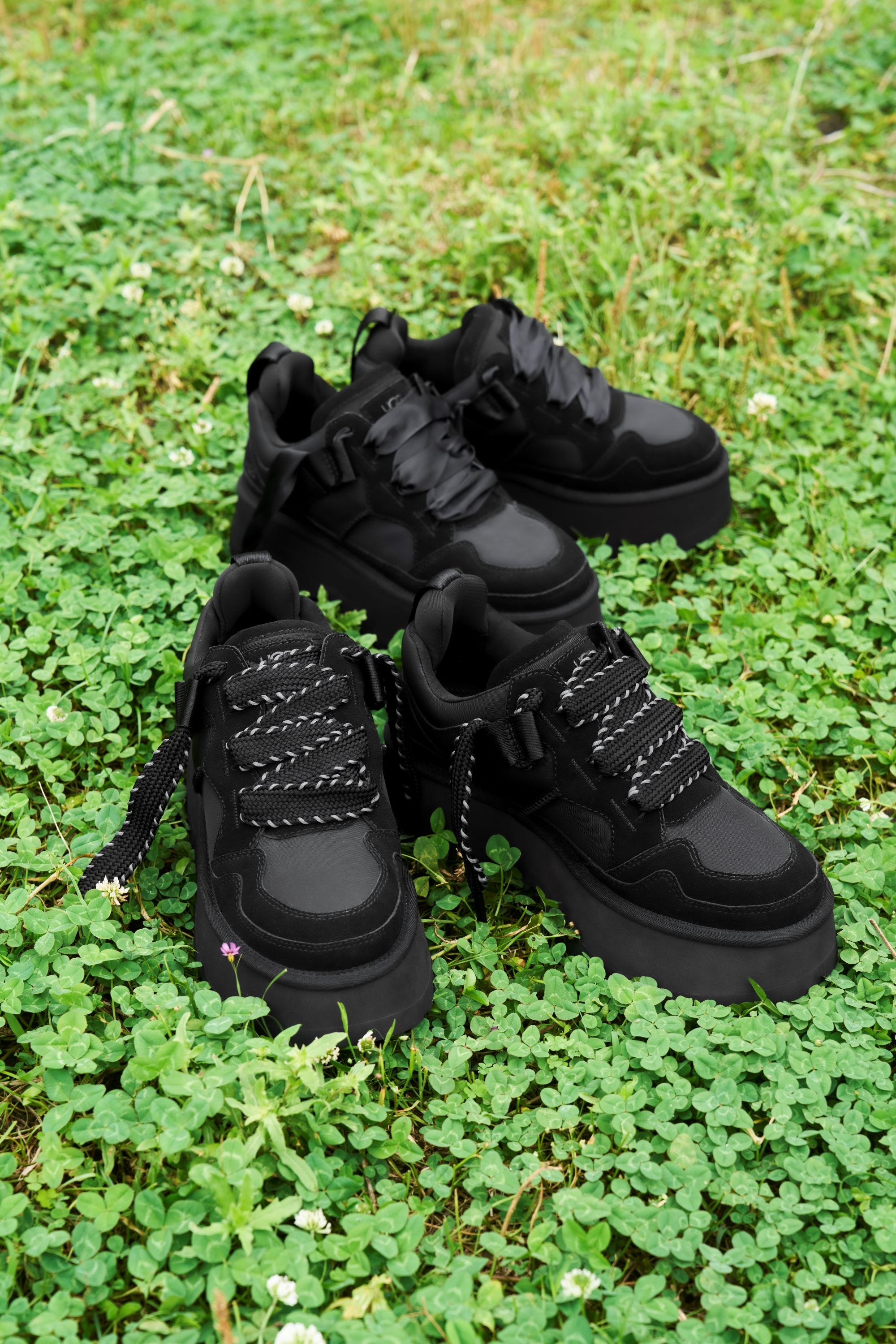 アグ®」が新作の厚底スニーカー“アストロメル”を発表！｜ファッション