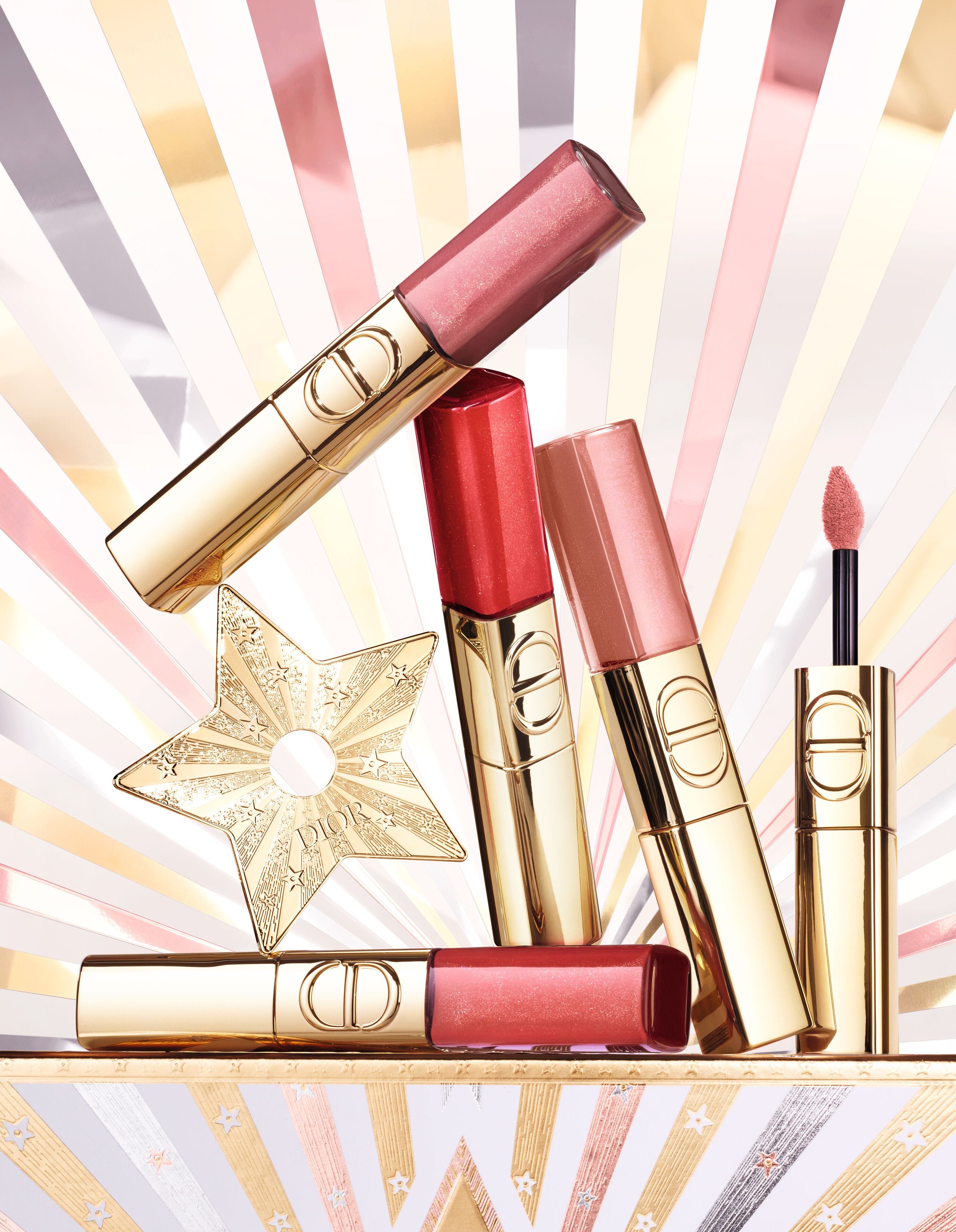 本日全国発売スタート！ 「ディオール」2025のホリデーメイクは、輝き