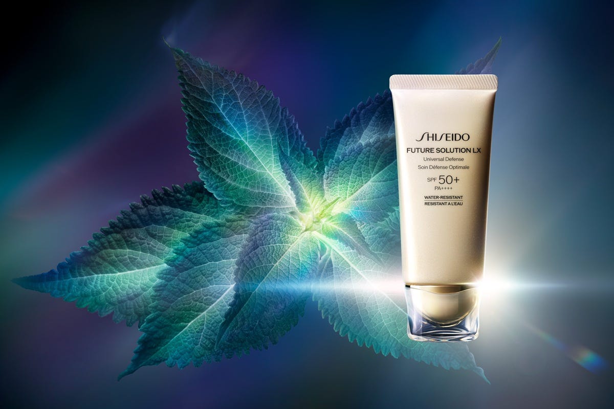 2025年7月23日から】「タカミスキンピール」20周年記念ボトル限定発売