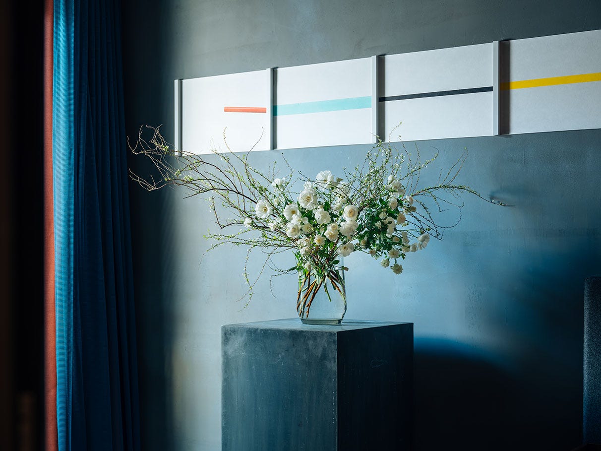 プロのフローリストに愛される花瓶、ヘンリーディーンの魅力