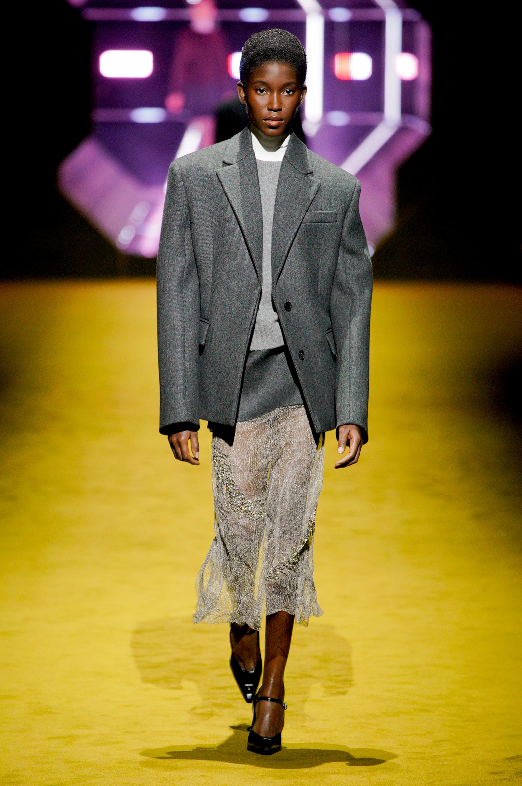 プラダ（PRADA）2022秋冬コレクション | ファッション | ELLE ［エル