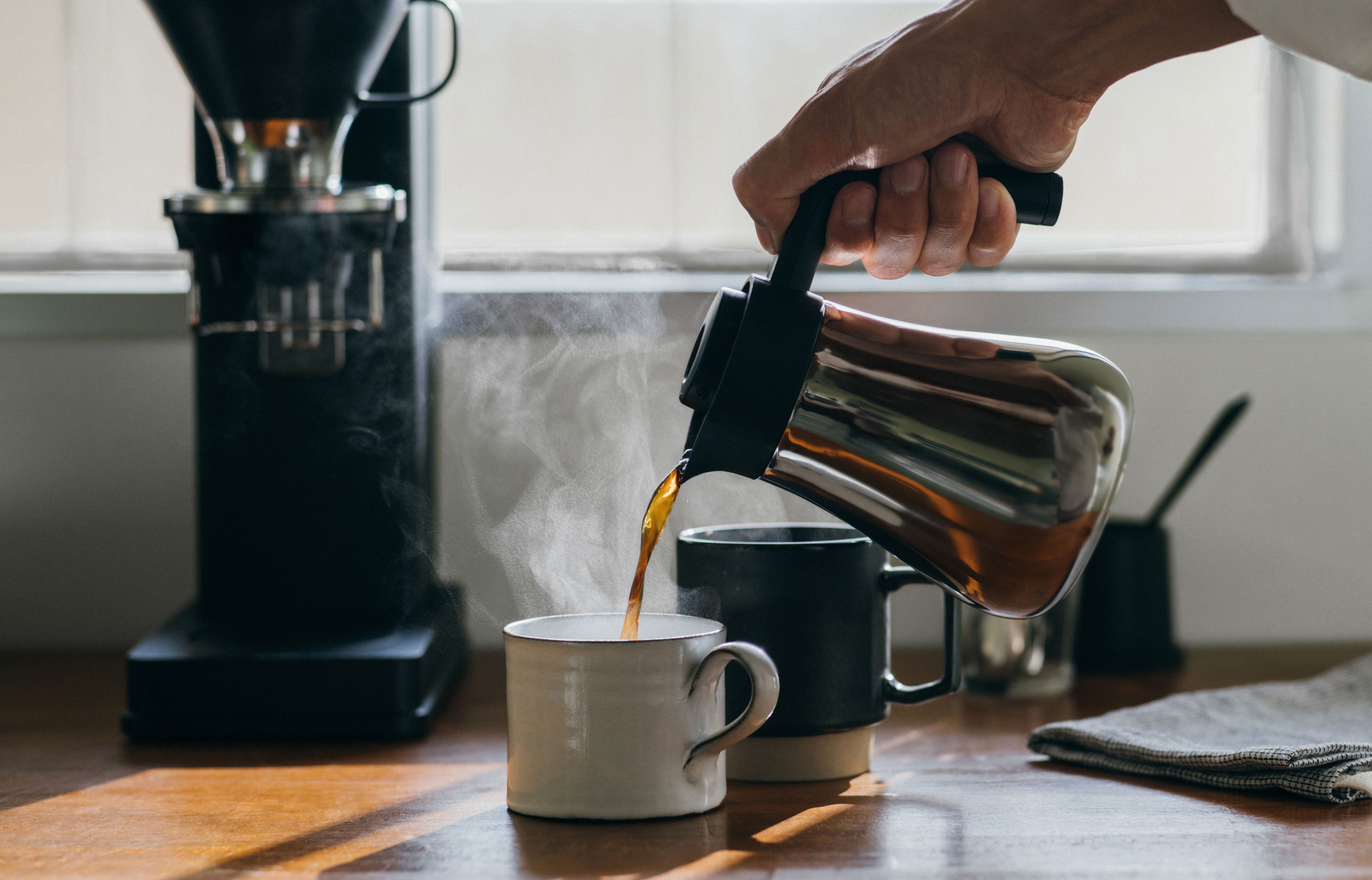 バルミューダ」からコーヒーメーカー「バルミューダ ザ・ブリュー」が