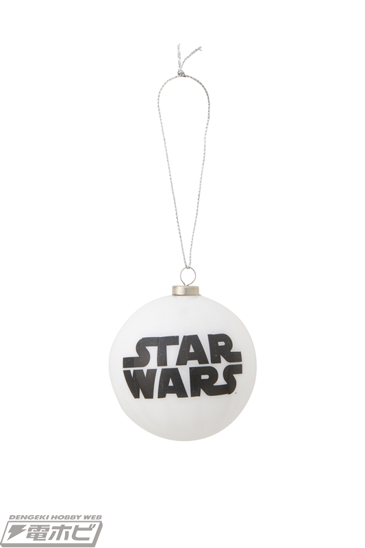 クリスマスツリーの上にデス・スターが!!『スター・ウォーズ』の