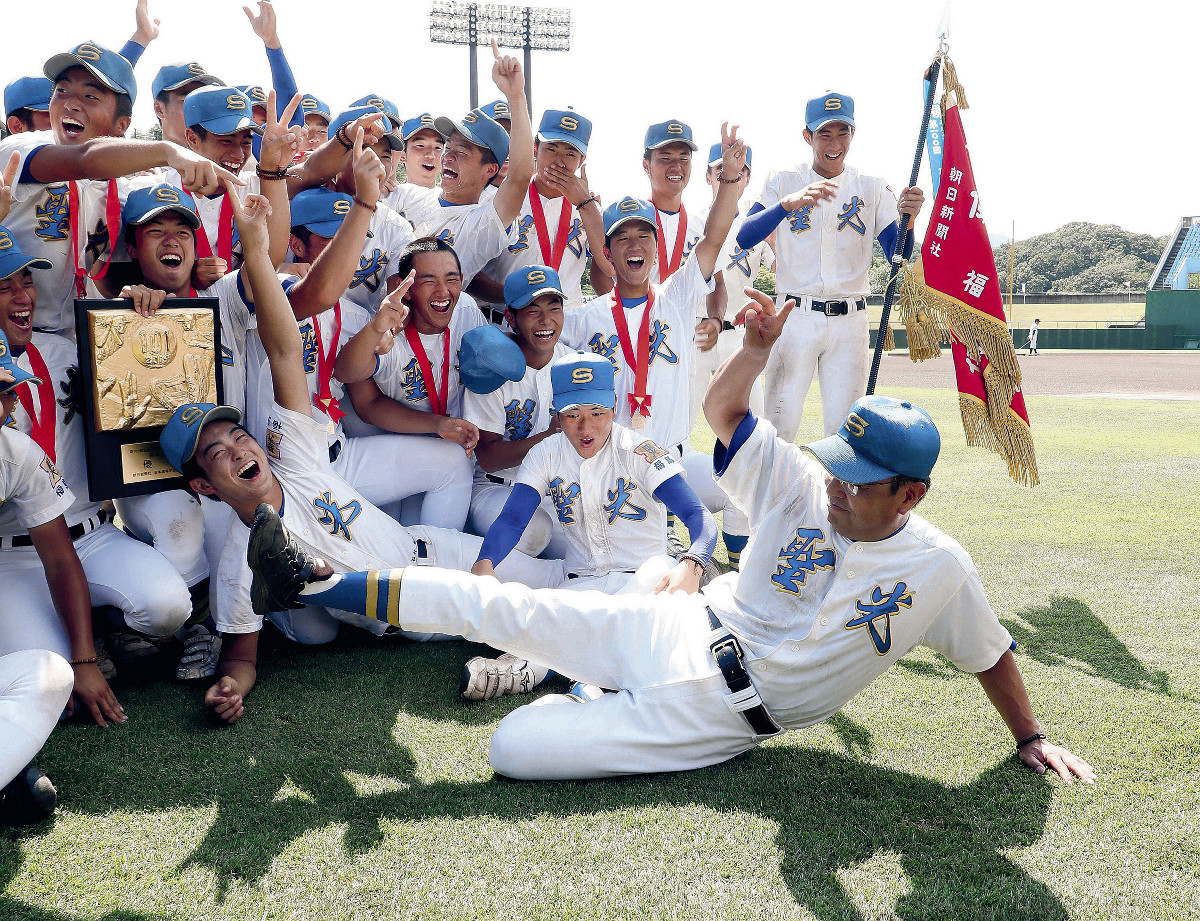 福島】聖光V13 エース須藤が連続完封 骨折の萩田を「甲子園に