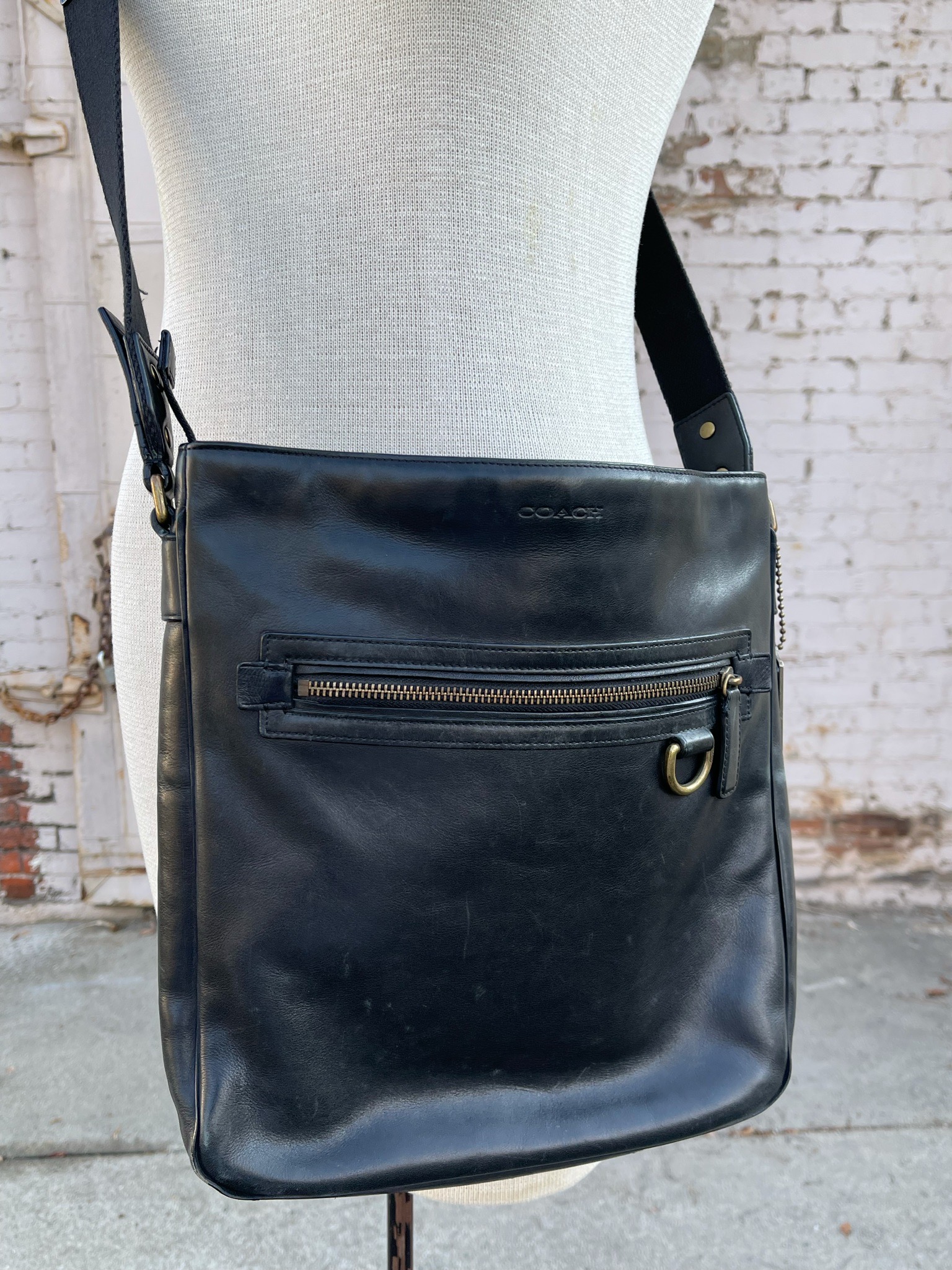 Coach Black Leather Crossbody Bag → Hotbox Vintage