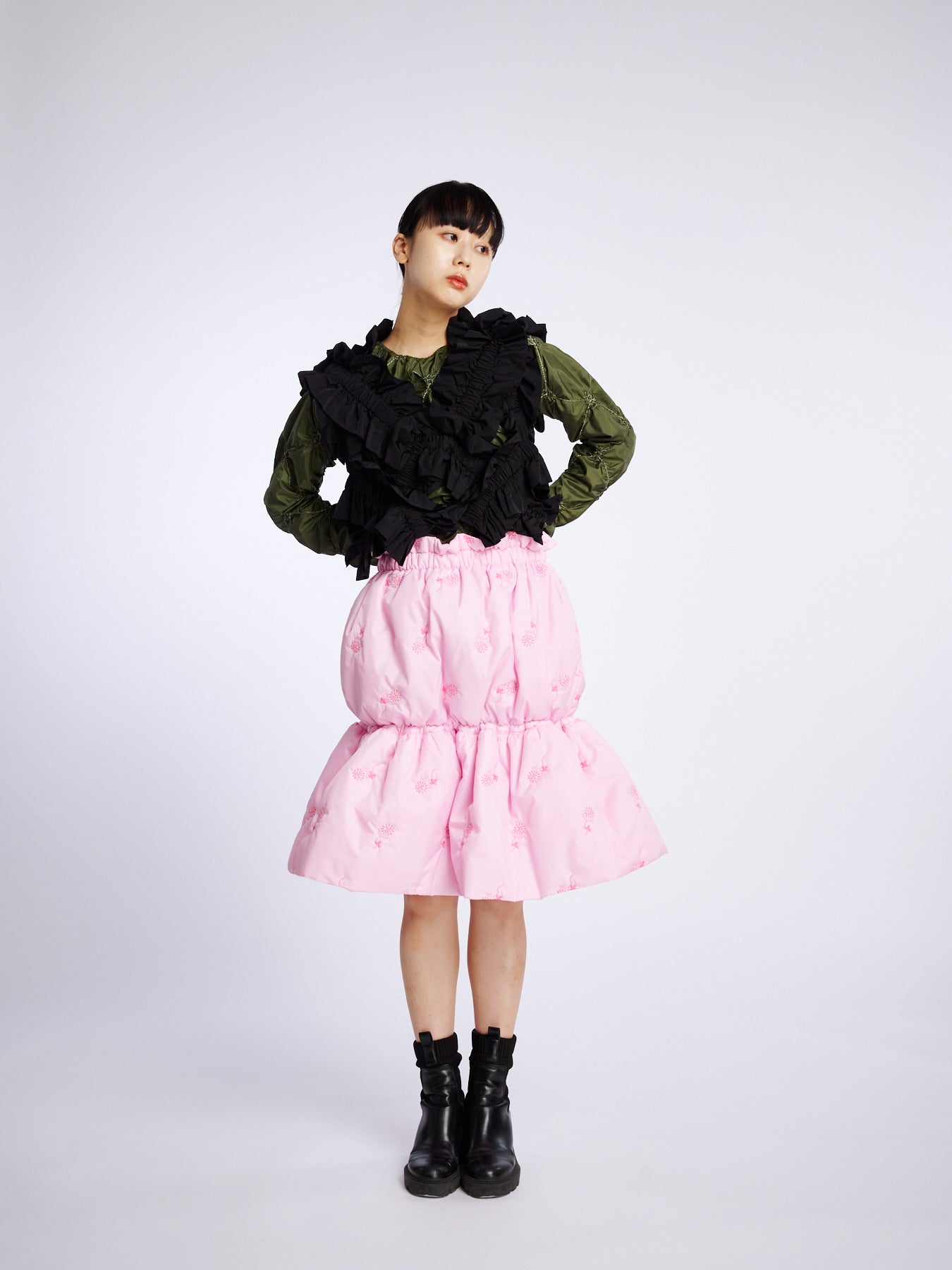 kiki frill vest – HOUGA