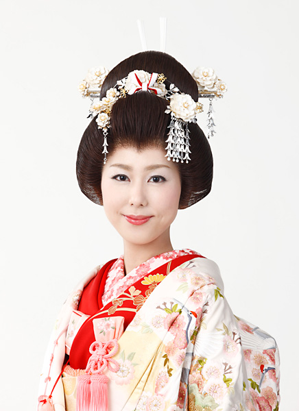 和装婚の花嫁向け！文金高島田の花嫁のオススメ画像10選