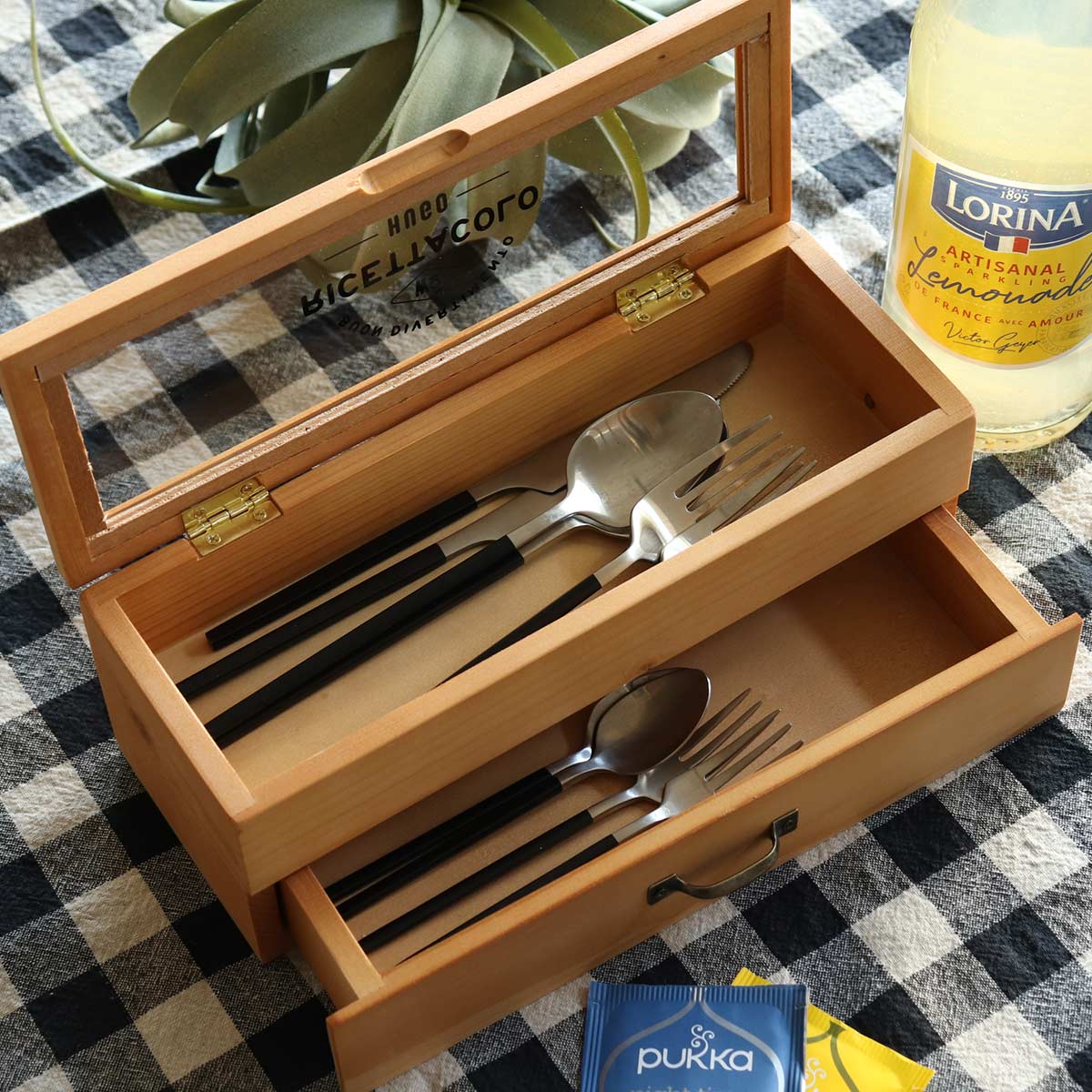 HUGO カトラリーケース 2段 木製 – ハウジー