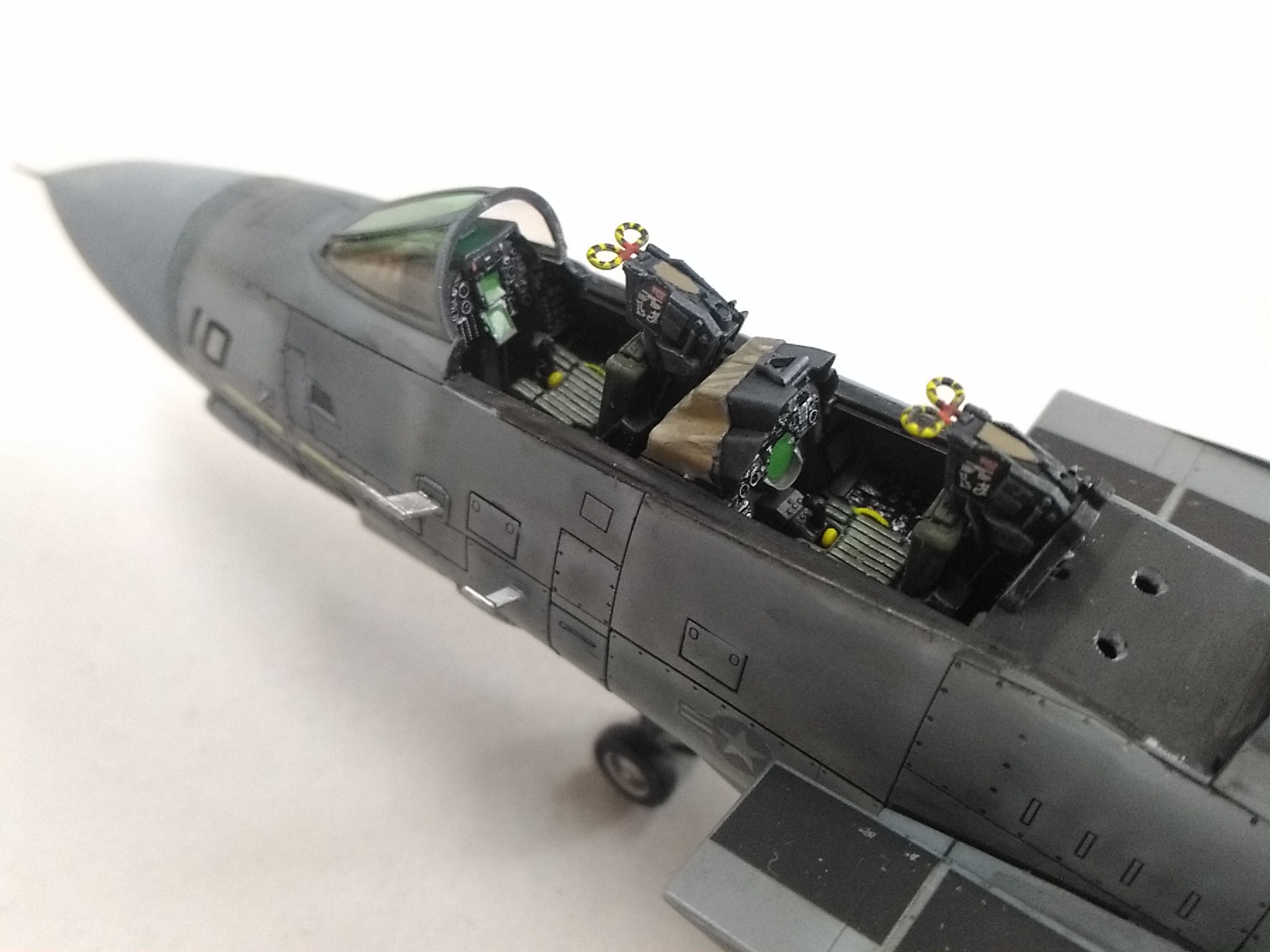 1/72 アメリカ海軍 F-14A トムキャット“トップガン” | 鉄道模型